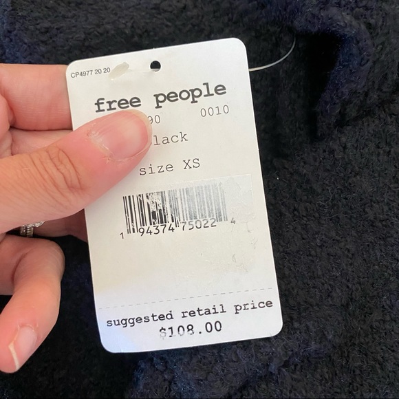 Free People Reverie V-Neck Sweater BLACK NWT $108 - Picture 5 of 5